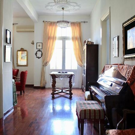 City Center Landmark House Tesalonika Bagian luar foto
