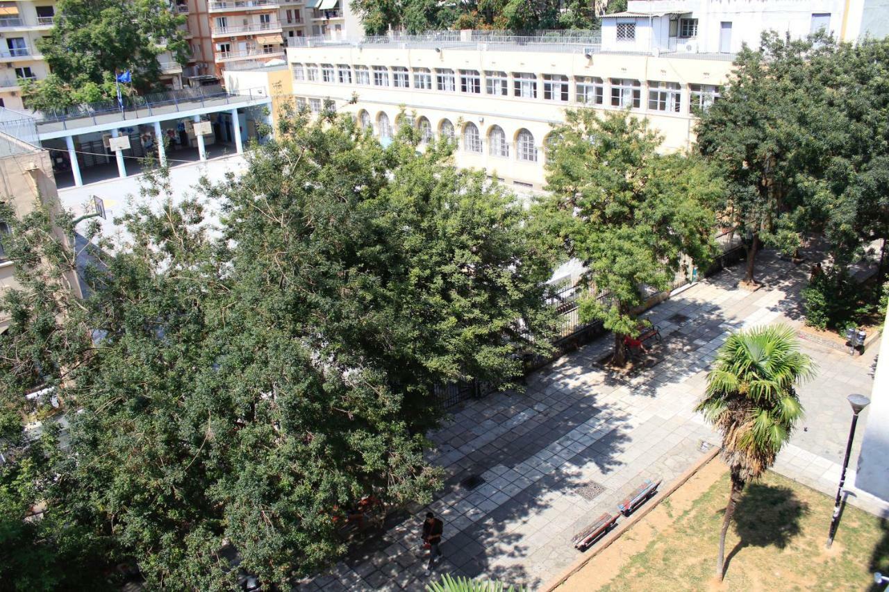 City Center Landmark House Tesalonika Bagian luar foto