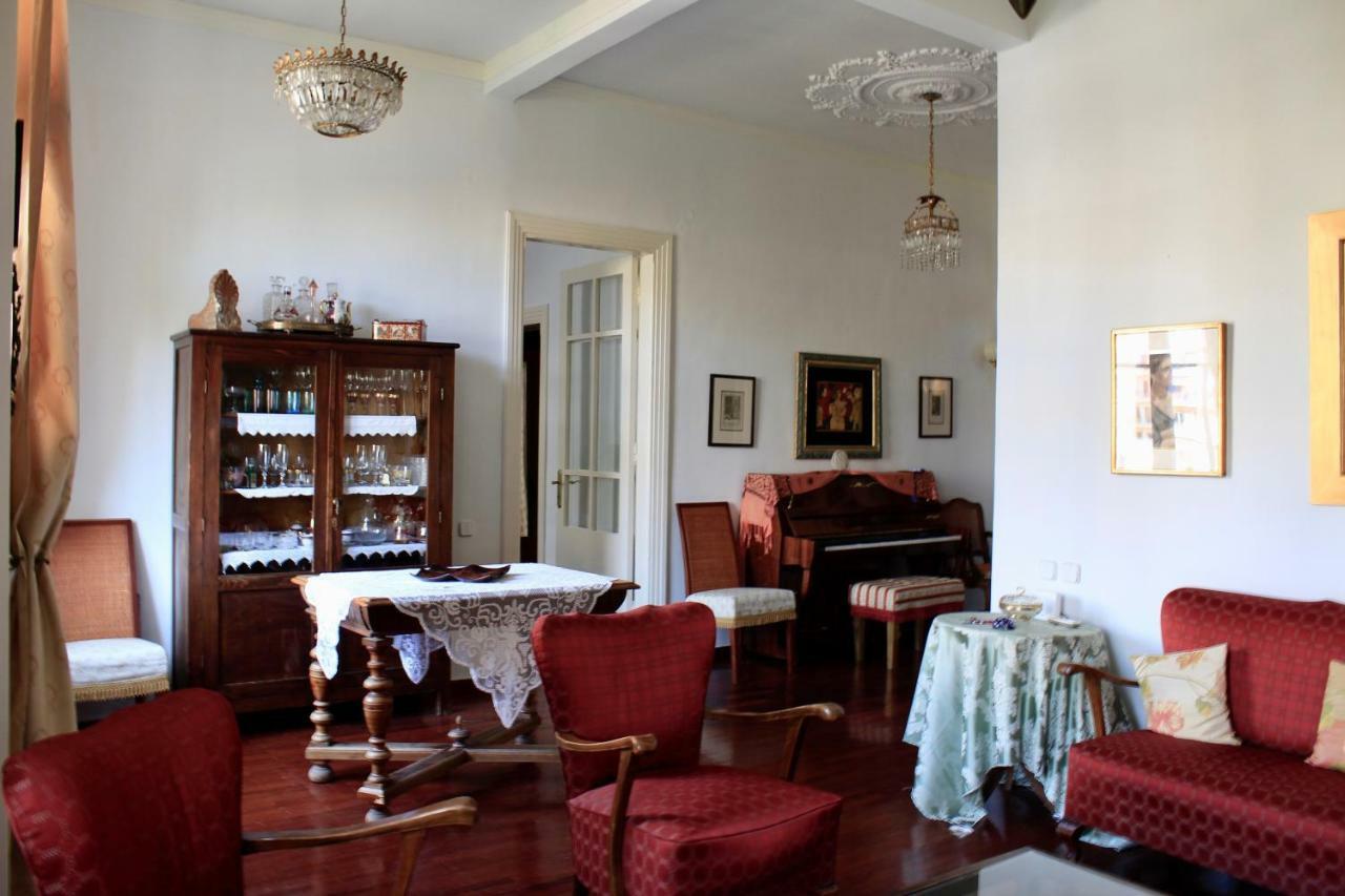 City Center Landmark House Tesalonika Bagian luar foto