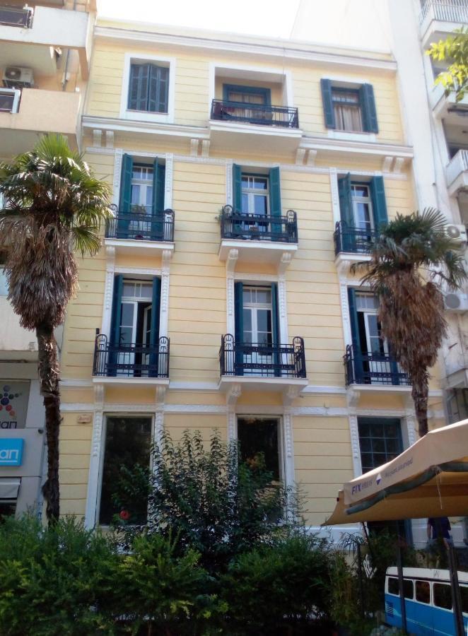 City Center Landmark House Tesalonika Bagian luar foto